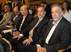 Foto de la galería: Apertura de sesiones en la Cámara: Primera parte