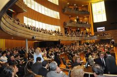 Foto de la galería: Apertura de sesiones en la Cámara: Primera parte