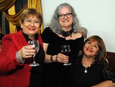 Foto de la galería: Beatriz y Sarita celebraron su cumple con todo en la Peña Itapúa