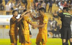 Foto de la galería: Postales de la goleada de Crucero ante Estudiantes