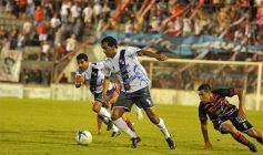 Foto de la galería: Guaraní empató e irá a Mendoza en busca de la hazaña