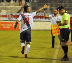Foto de la galería: Guaraní empató e irá a Mendoza en busca de la hazaña
