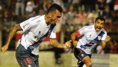 Foto de la galería: Guaraní empató e irá a Mendoza en busca de la hazaña