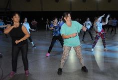 Foto de la galería: Zumba gratis en el Alemán para afiliados del Centro de Empleados de Comercio