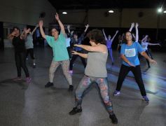 Foto de la galería: Zumba gratis en el Alemán para afiliados del Centro de Empleados de Comercio