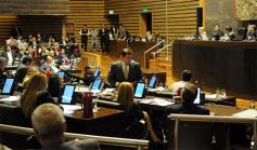 Foto de la galería: Primera sesión del año en la Legislatura