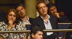 Foto de la galería: Primera sesión del año en la Legislatura