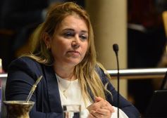 Foto de la galería: Primera sesión del año en la Legislatura