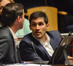 Foto de la galería: Primera sesión del año en la Legislatura