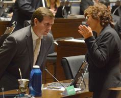 Foto de la galería: Primera sesión del año en la Legislatura