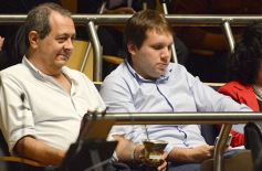 Foto de la galería: Primera sesión del año en la Legislatura