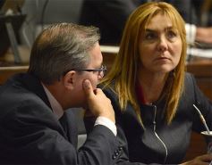 Foto de la galería: Primera sesión del año en la Legislatura