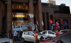 Foto de la galería: Primera sesión del año en la Legislatura