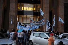 Foto de la galería: Primera sesión del año en la Legislatura