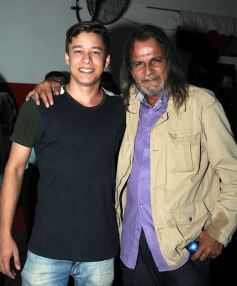 Foto de la galería: Gracias a la solidaridad de los amigos Moni Encina volvió a tener un acordeón