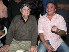 Foto de la galería: Gracias a la solidaridad de los amigos Moni Encina volvió a tener un acordeón