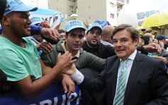 Foto de la galería: Todo lo que no se vio de la fiesta de la democracia del 1 de mayo en la Cámara