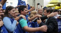 Foto de la galería: Todo lo que no se vio de la fiesta de la democracia del 1 de mayo en la Cámara