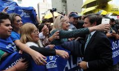 Foto de la galería: Todo lo que no se vio de la fiesta de la democracia del 1 de mayo en la Cámara