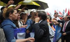 Foto de la galería: Todo lo que no se vio de la fiesta de la democracia del 1 de mayo en la Cámara