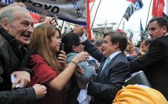 Foto de la galería: Todo lo que no se vio de la fiesta de la democracia del 1 de mayo en la Cámara