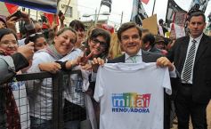 Foto de la galería: Todo lo que no se vio de la fiesta de la democracia del 1 de mayo en la Cámara