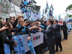 Foto de la galería: Todo lo que no se vio de la fiesta de la democracia del 1 de mayo en la Cámara