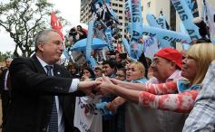 Foto de la galería: Todo lo que no se vio de la fiesta de la democracia del 1 de mayo en la Cámara