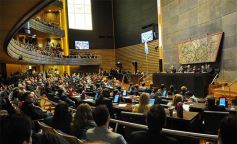 Foto de la galería: Todo lo que no se vio de la fiesta de la democracia del 1 de mayo en la Cámara