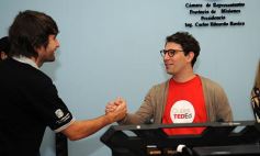 Foto de la galería: Referente en innovación educativa visitó la Escuela de Robótica de Misiones