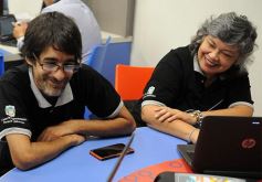 Foto de la galería: Referente en innovación educativa visitó la Escuela de Robótica de Misiones