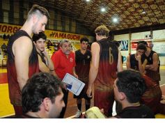 Foto de la galería: Lección de básquetbol de Tokio