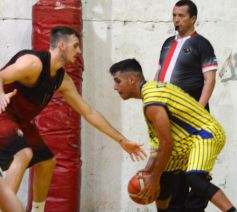 Foto de la galería: Lección de básquetbol de Tokio