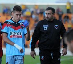Foto de la galería: Crucero empató con Brown de Adrogué y se quedó sin DT
