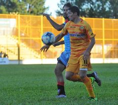 Foto de la galería: Crucero empató con Brown de Adrogué y se quedó sin DT