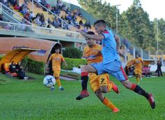 Foto de la galería: Crucero empató con Brown de Adrogué y se quedó sin DT