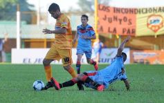 Foto de la galería: Crucero empató con Brown de Adrogué y se quedó sin DT
