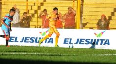 Foto de la galería: Crucero empató con Brown de Adrogué y se quedó sin DT