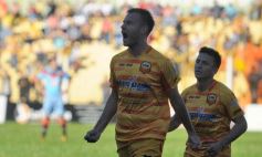 Foto de la galería: Crucero empató con Brown de Adrogué y se quedó sin DT