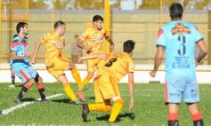 Foto de la galería: Crucero empató con Brown de Adrogué y se quedó sin DT