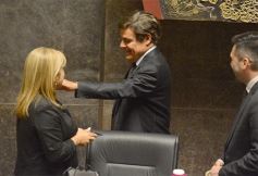 Foto de la galería: Postales de una la sesión de la Legislatura misionera del 11 de mayo