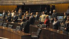 Foto de la galería: Postales de una la sesión de la Legislatura misionera del 11 de mayo