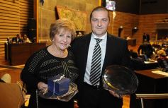 Foto de la galería: Postales de una la sesión de la Legislatura misionera del 11 de mayo