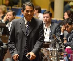 Foto de la galería: Postales de una la sesión de la Legislatura misionera del 11 de mayo