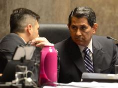 Foto de la galería: Postales de una la sesión de la Legislatura misionera del 11 de mayo