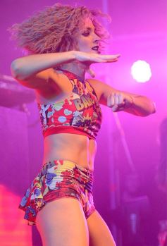 Foto de la galería: Lo que dejó Lali en su paso por Posadas