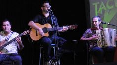 Foto de la galería: Fabián Meza presentó su nuevo material en la Peña Tacuarí