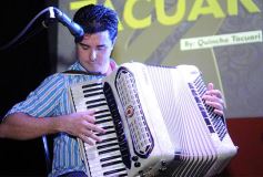 Foto de la galería: Fabián Meza presentó su nuevo material en la Peña Tacuarí