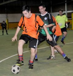 Foto de la galería: Goles y emoción en una nueva fecha del Torneo Mercantil