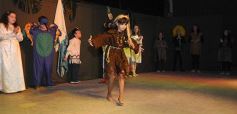 Foto de la galería: Talentitos B puso en escena la adaptación de la Leyenda del picaflor